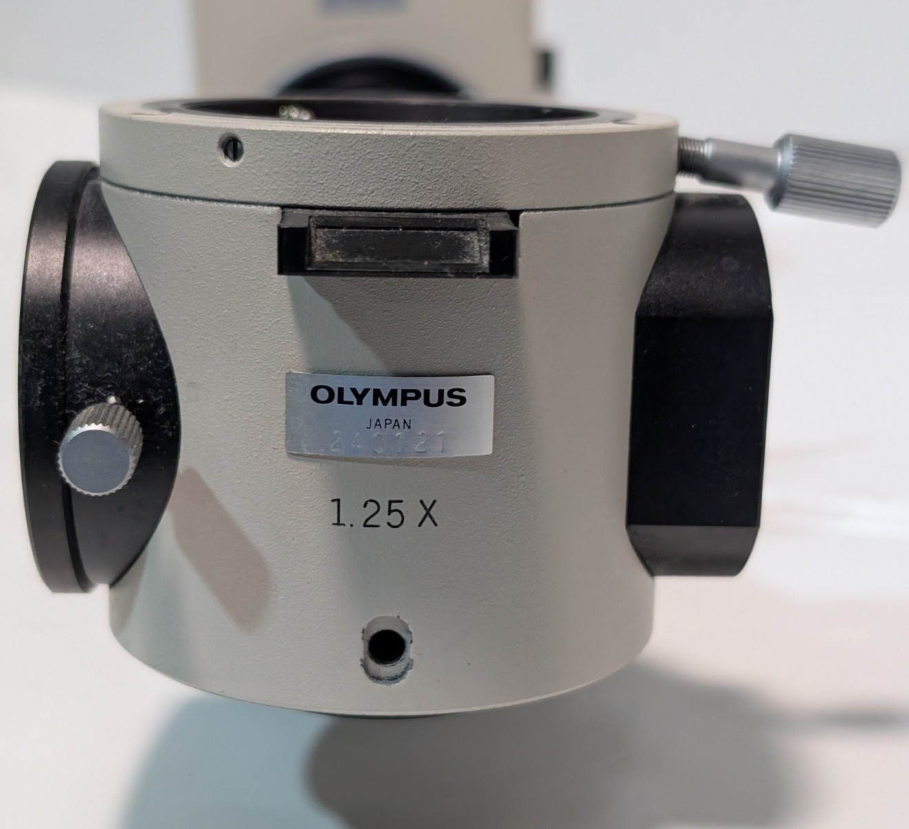 Olympus BH2 Fluorescence Vertical Illuminator & 1.25x Microscope Module