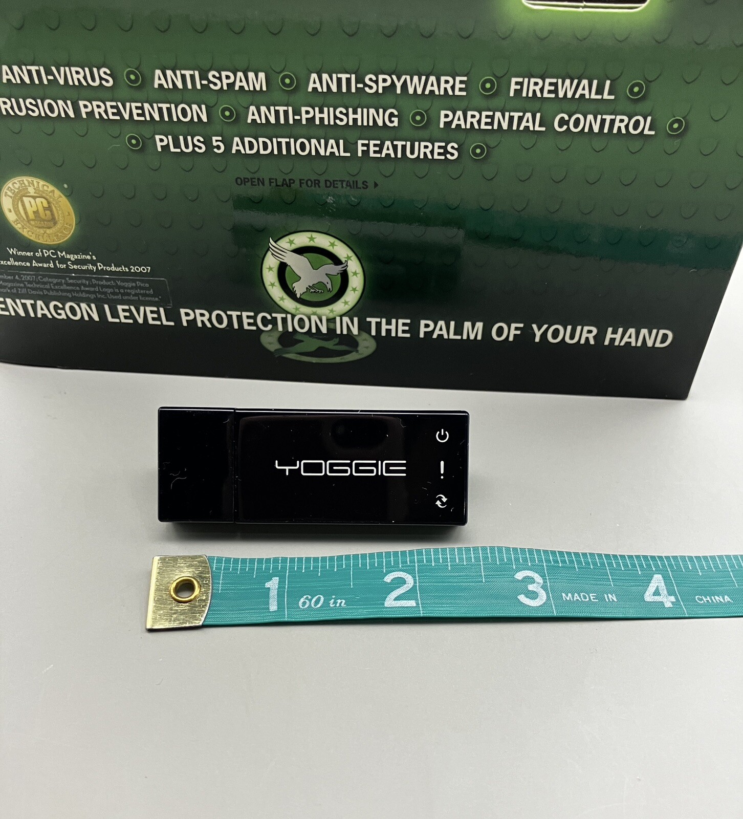 personal internet security portable USB 2007 Yoggie security for Window preowned