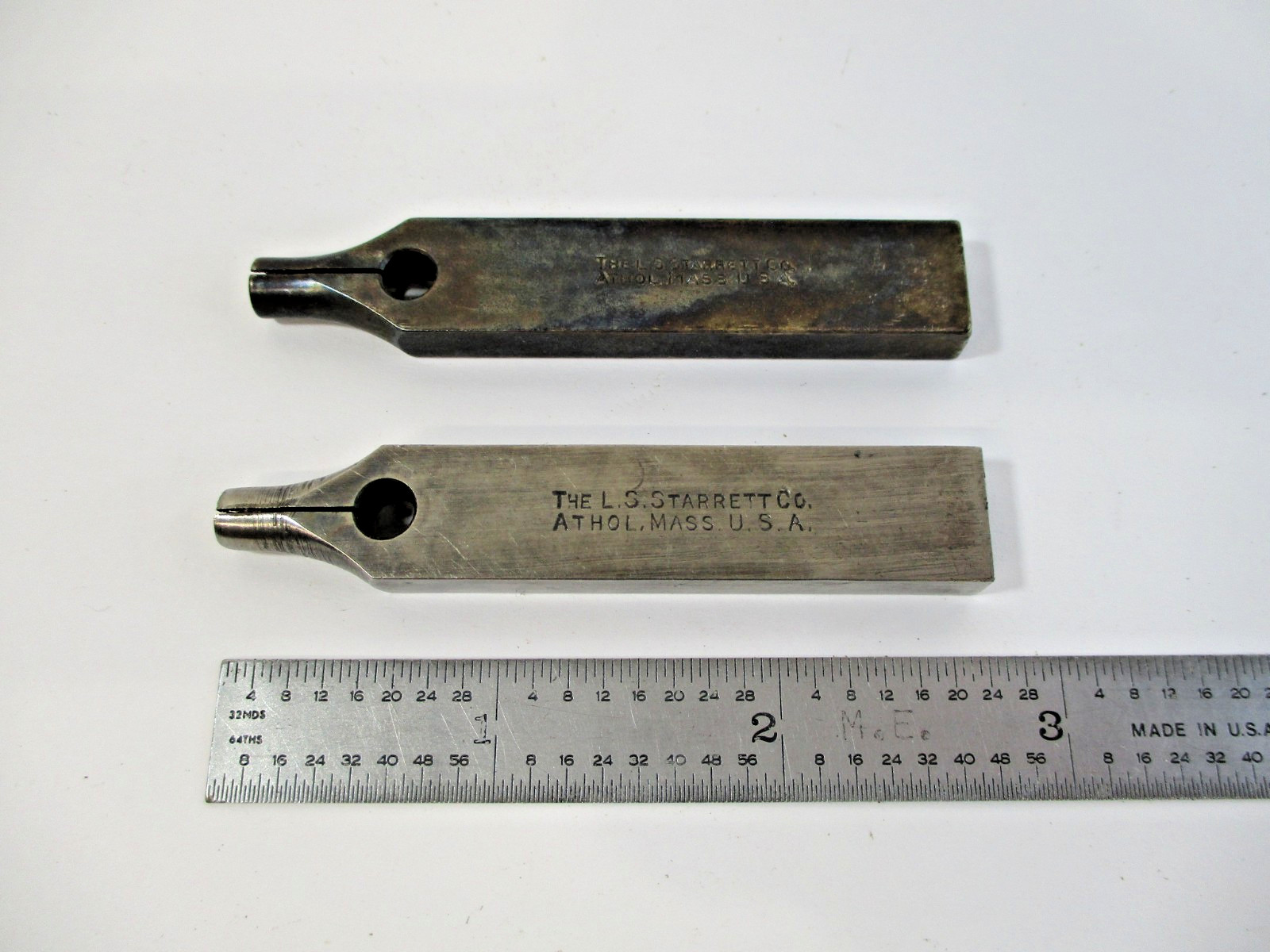(2) STARRETT Dial Indicator Mount Arm 1/4" x 1/2" x .187" Fits 711 More in VGC
