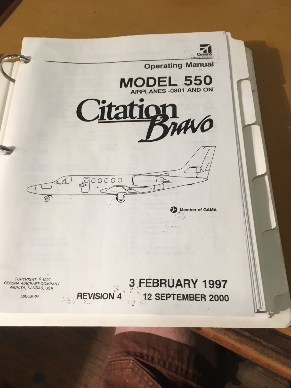 Citation Bravo, Model 550 Operating Manual