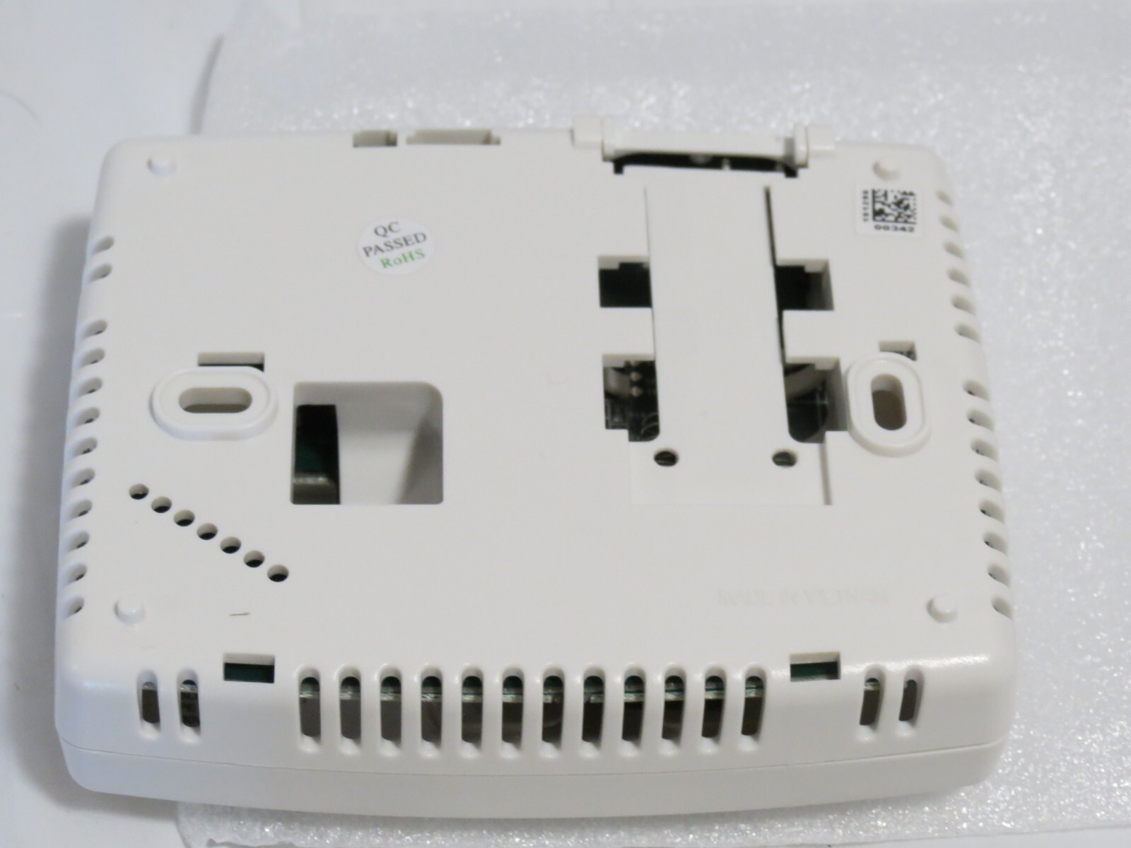 Emerson 1F82-0261 2" Programmable Heat Pump Thermostat, Blue