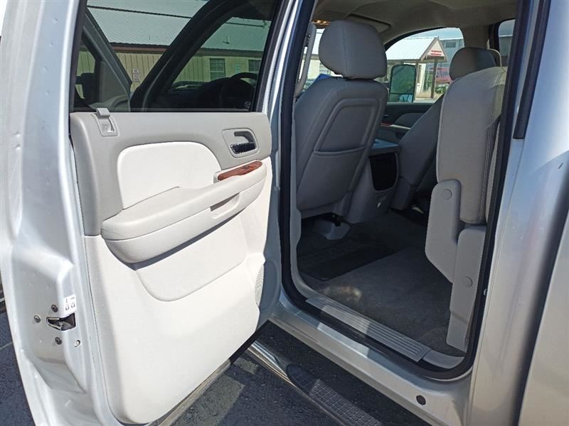 Front Passenger Right Spindle/Knuckle from 2012 GMC Sierra 3500 9889999