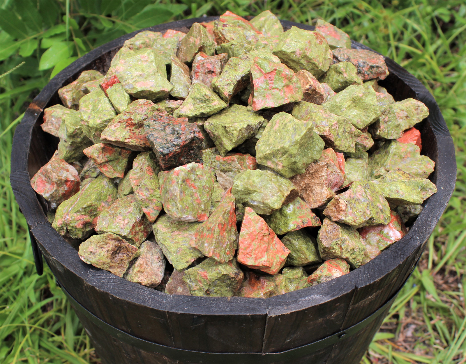 2000 Carat Unakite Rough Natural Stones: 'A' Grade Raw Unakite Crystals