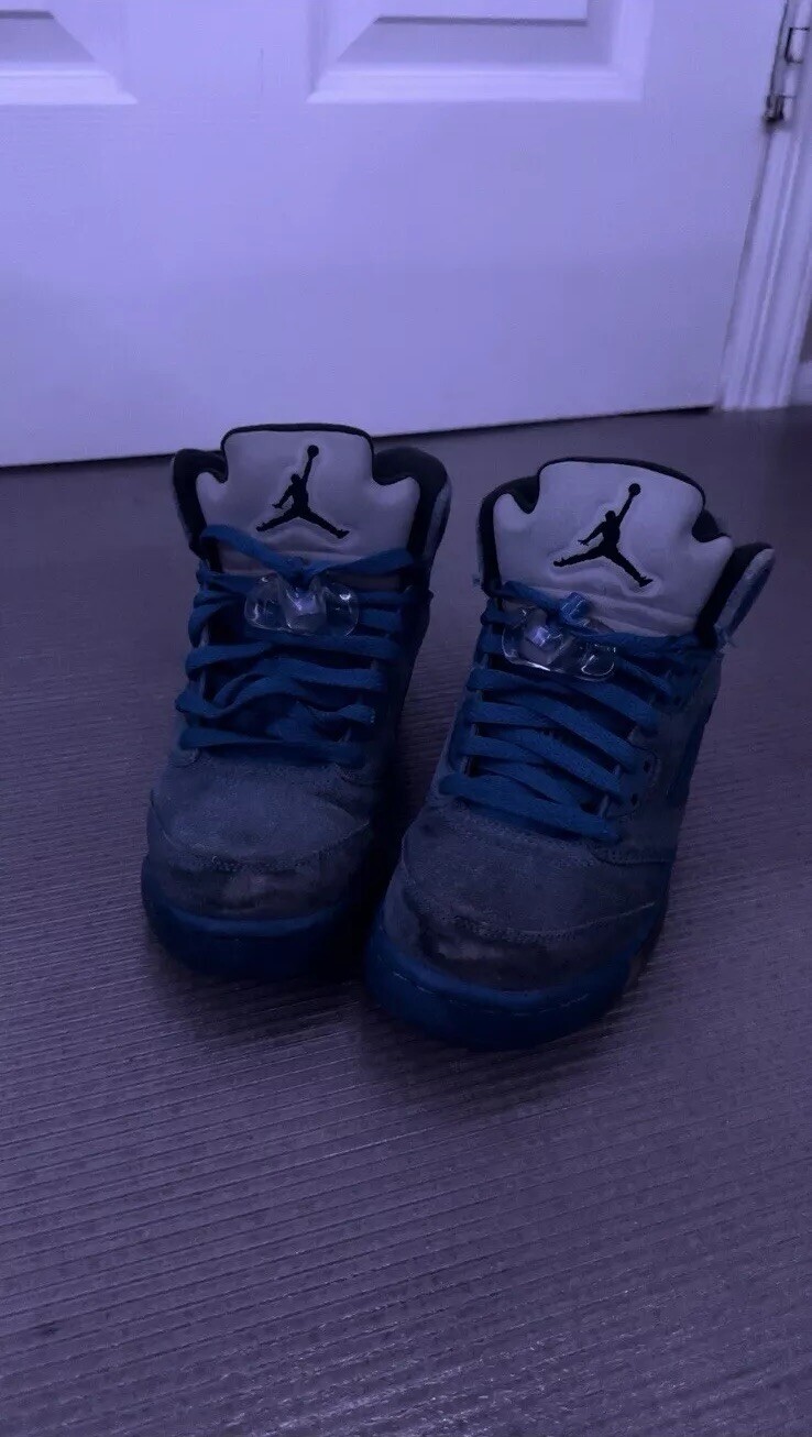 Jordan 5 Blue Suede size 5.5