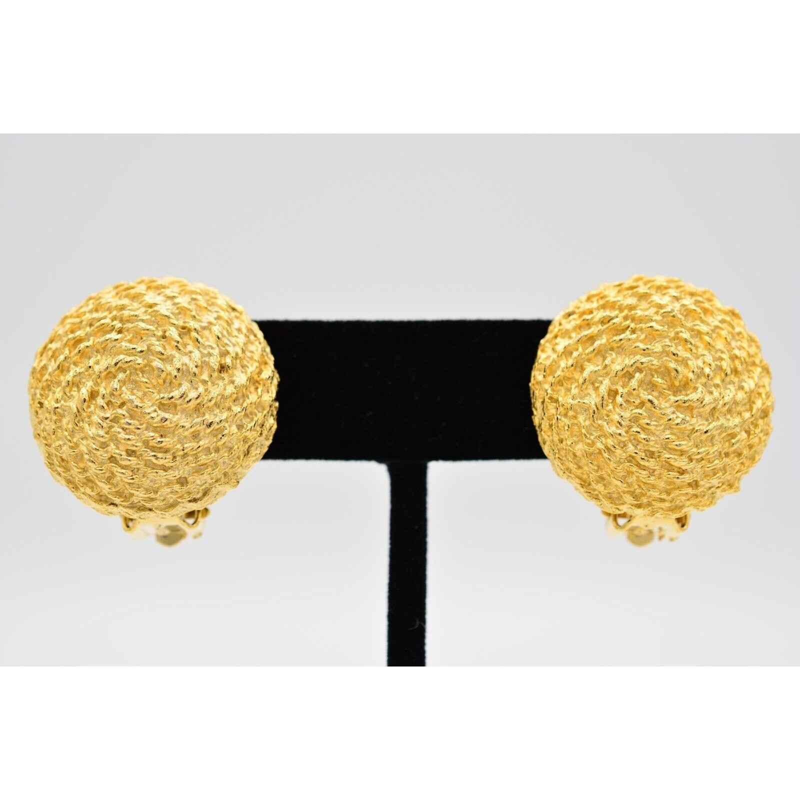 Vintage Clip On Earrings Brushed Gold Tone Round Textured Chunky Heavy 1980s 9F