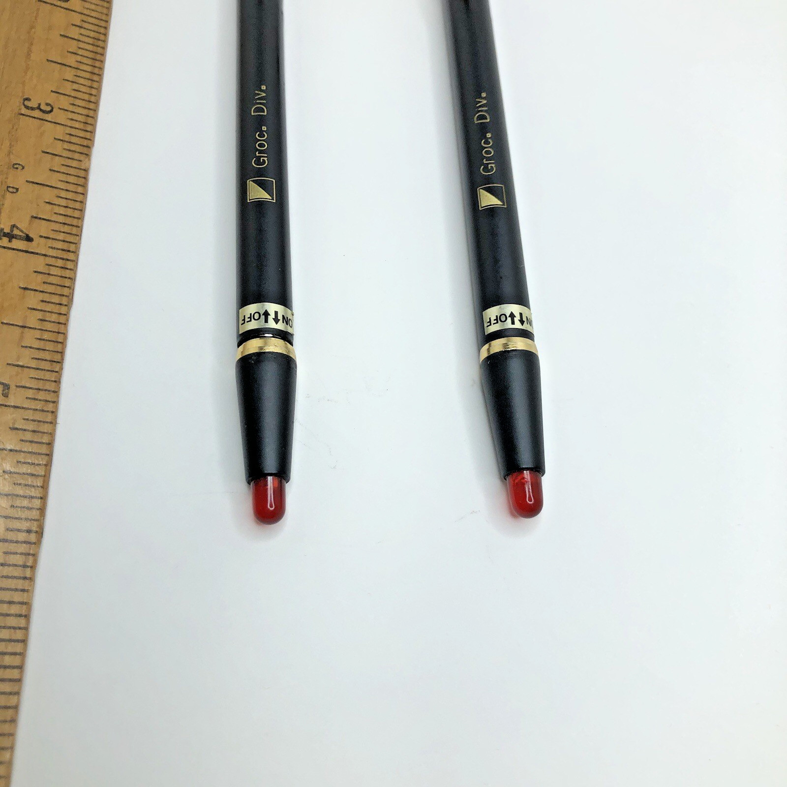 Lot 2 Groc Div Emphasis Pointer Telescopic Presentation Pen Pocket Clip Set 24"