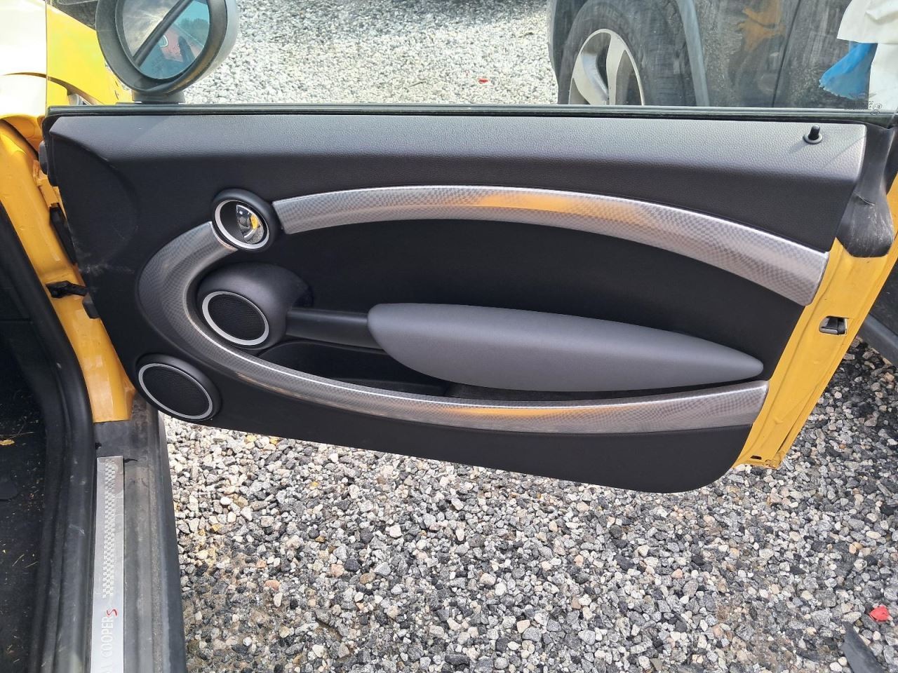 MINI 1 2008 Glove Box 4794579