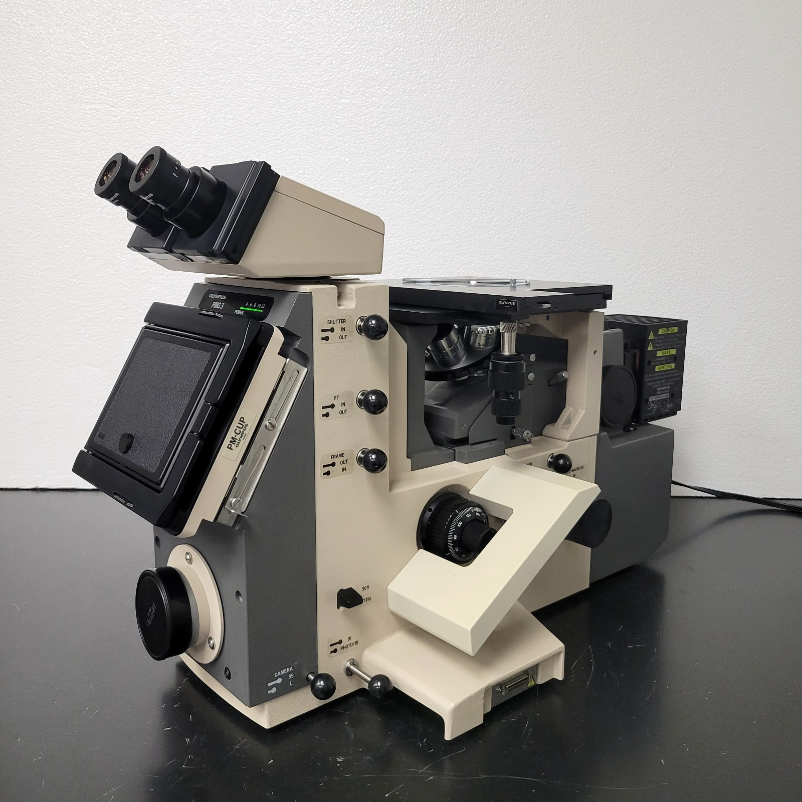 Olympus Microscope PMG3 Metallurgical with Brightfield, Darkfield and DIC PMG-3