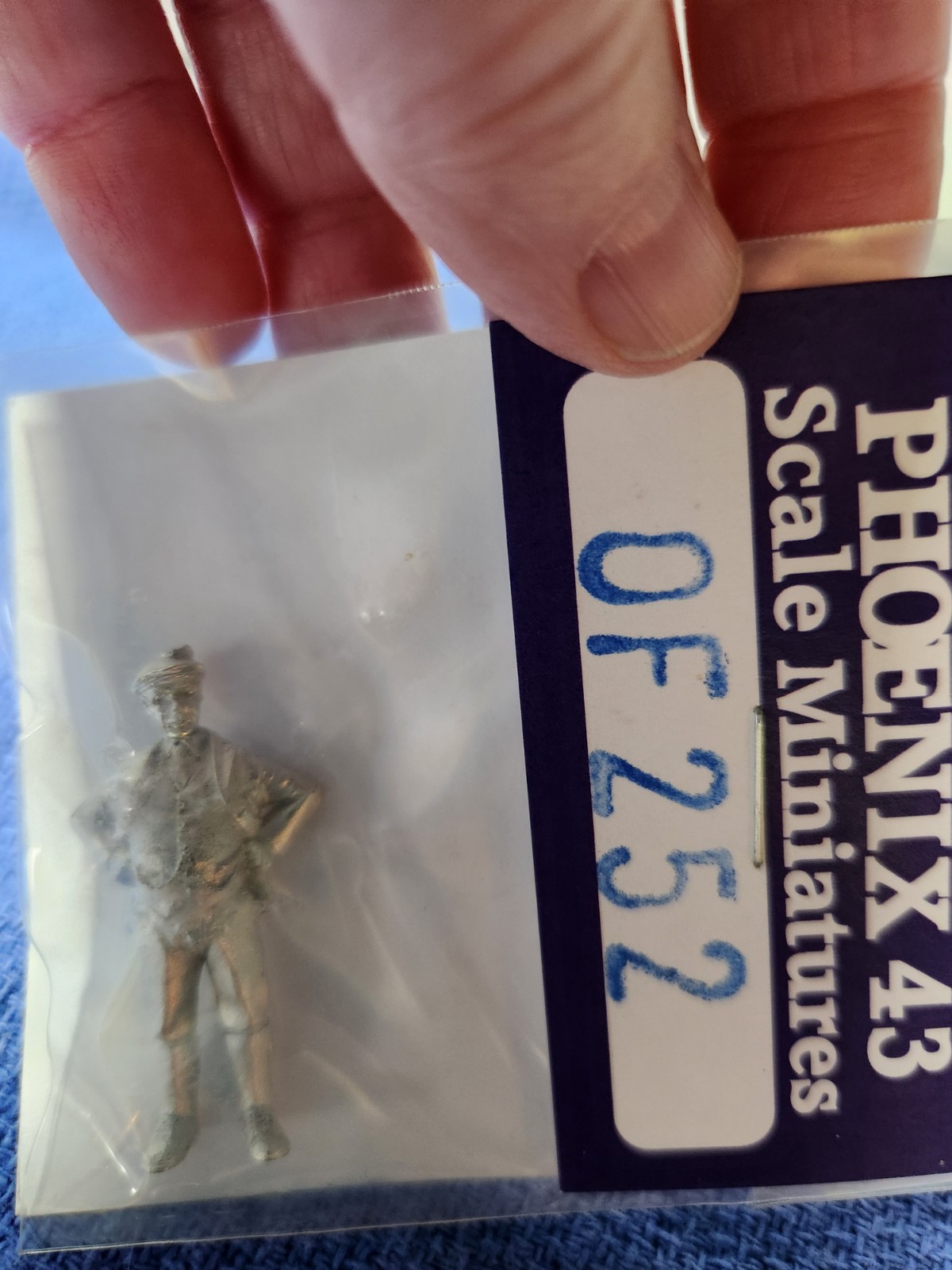 S&D Models Phoenix 43 OF 252- Farmer (hands on hips)