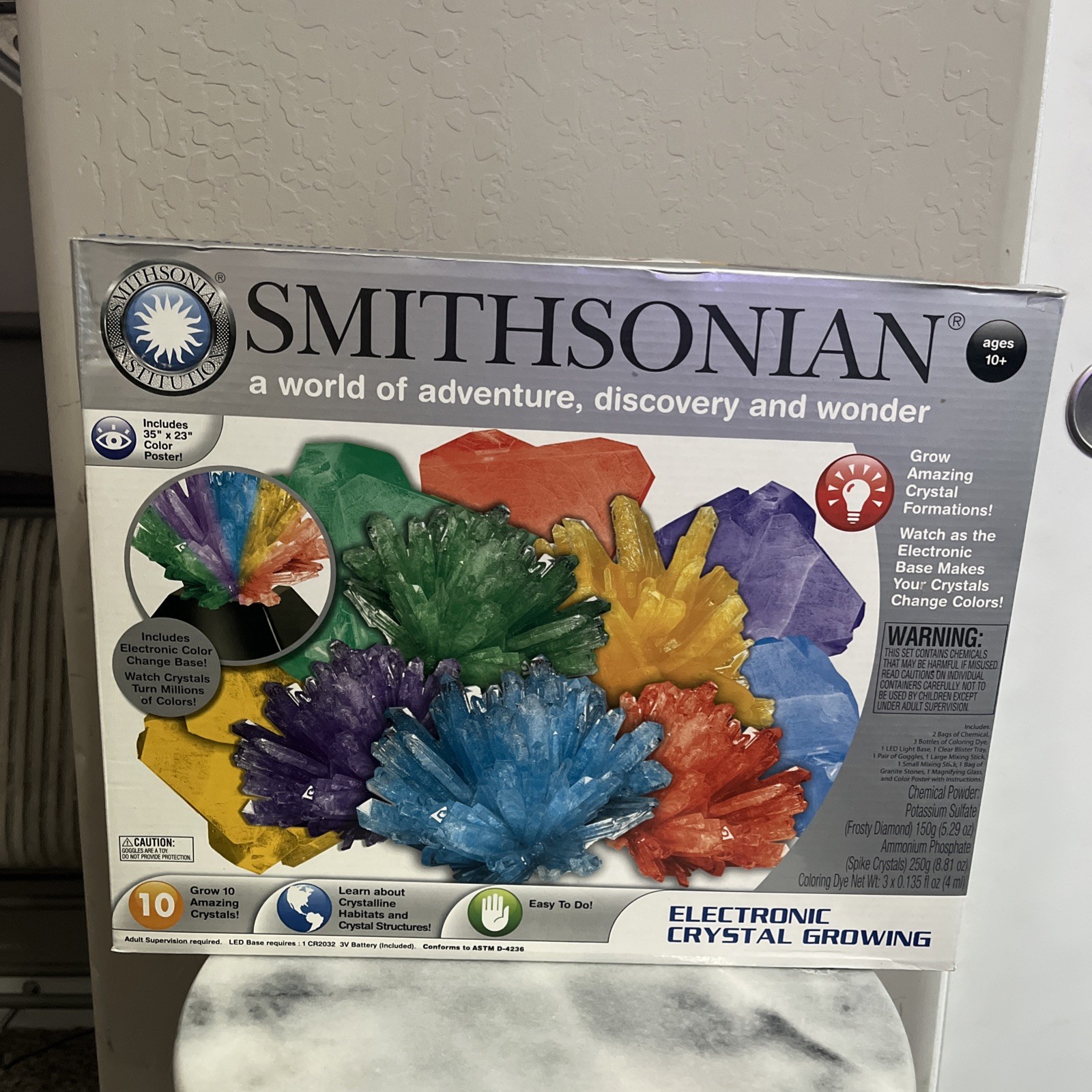 Smithsonian Large Electronic Crystal Growing Kit