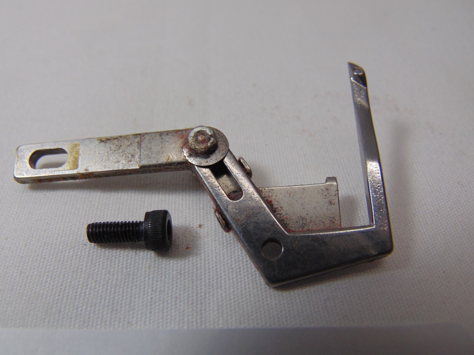 Elna Lock Pro 4 DC Overlock Serger Replacement Part Mechanical Thread