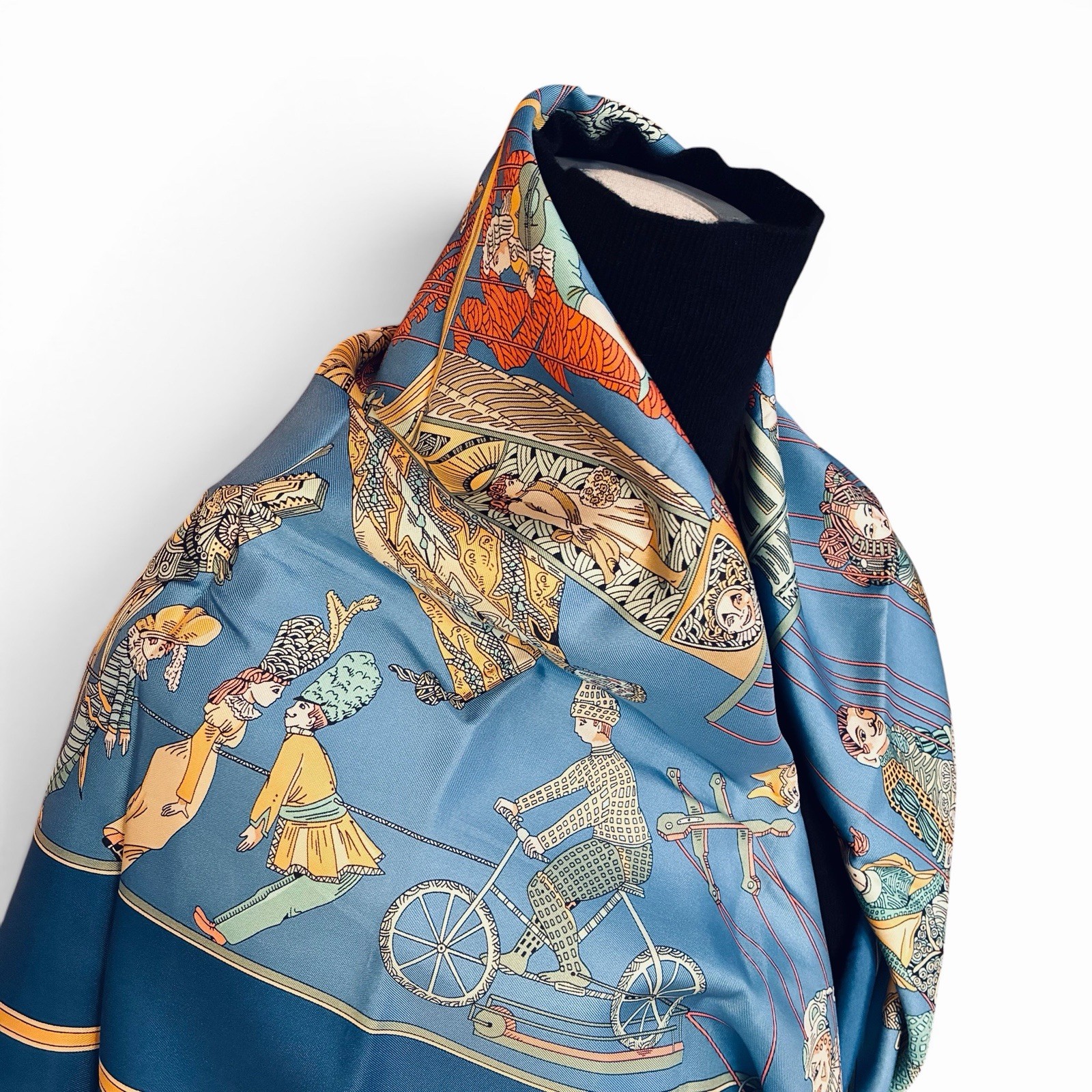 HERMES Women Silk Scarf Blue Multicolor Le Temps Des Marionnettes Carre 90