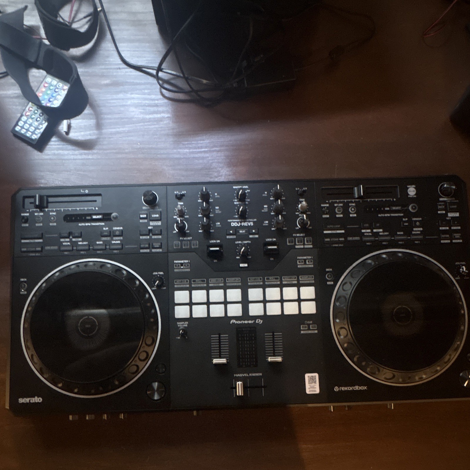 Pioneer DJ DDJ-REV5 2-Deck USB DJ Controller, Built-In Mixer, Original Box