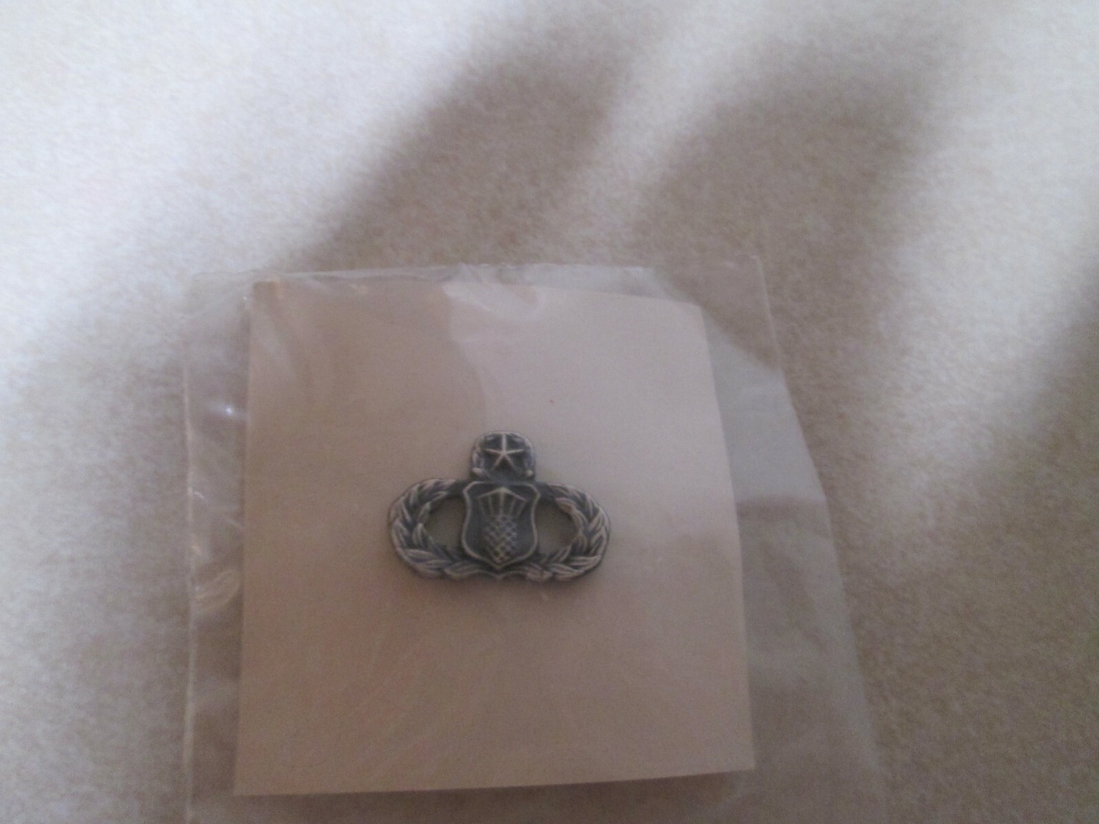 GENUINE US MILITARY INSIGNIA  USAF AIR TRAFFIC CONTROLLER MASTER MINI SIZE 1983