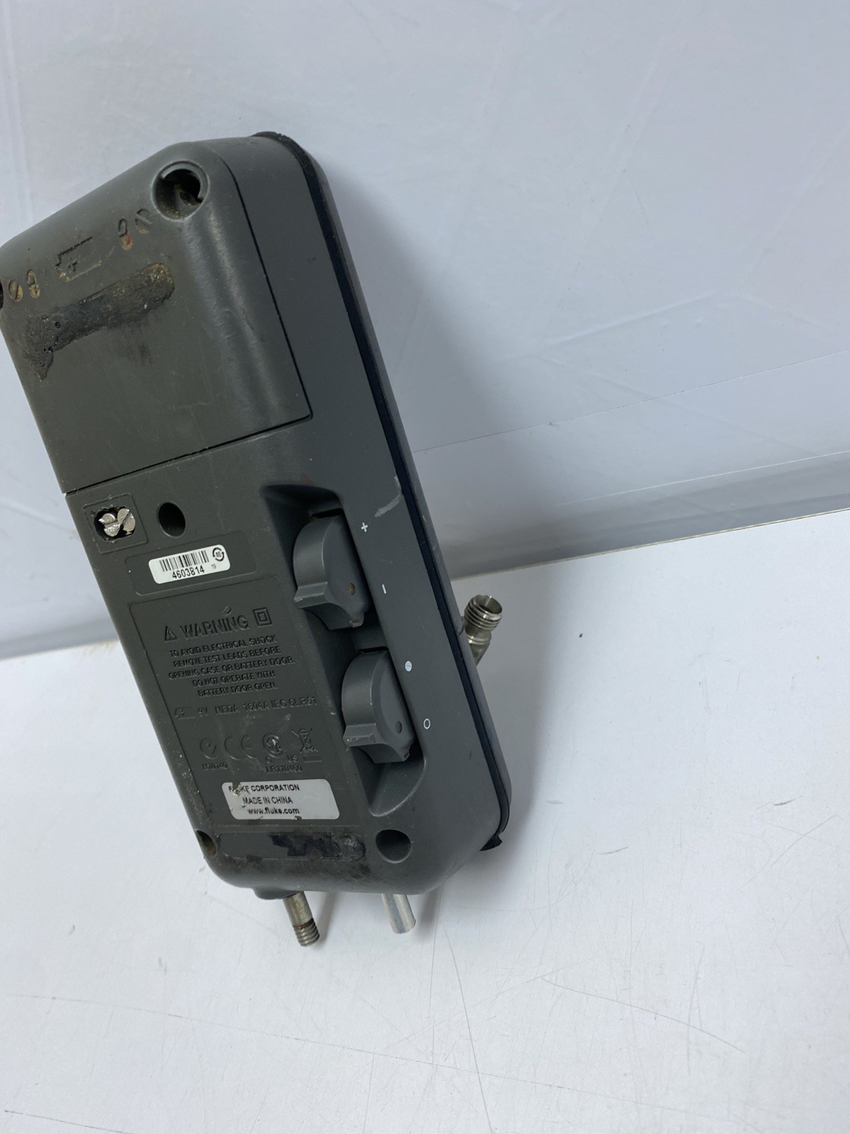 Fluke 718 30G Pressure Calibrator