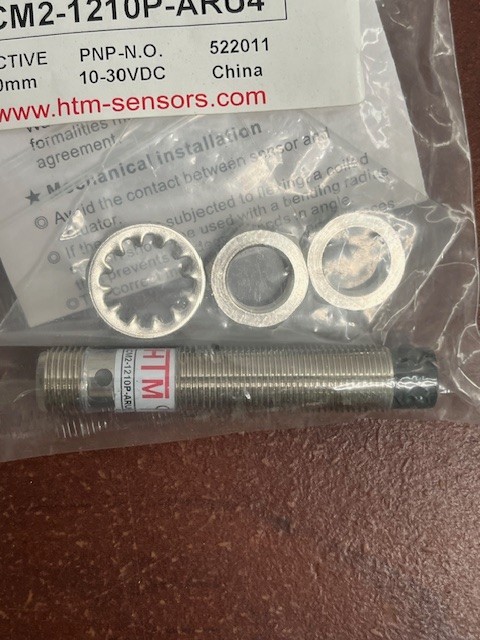 HTM Sensor LCM2-1210P-ARU4 Long Range Proximity Sensor 10mm New