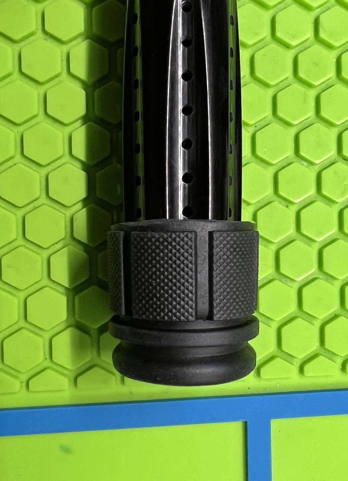 UNIVERSAL PAINTBALL MARKER BARREL RUBBER BACK / TIP PROTECTOR - BLACK