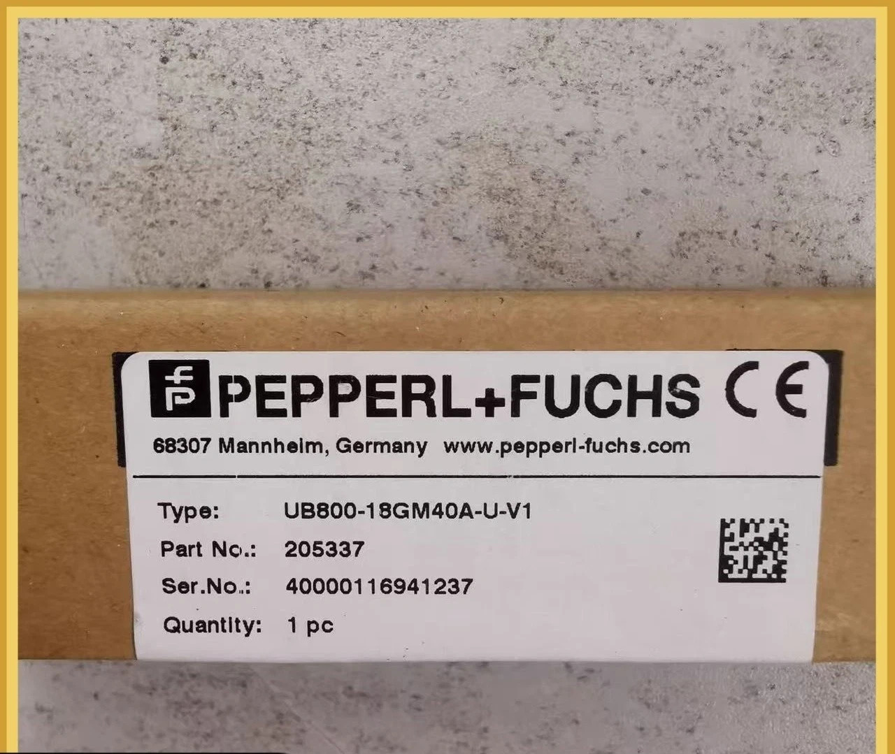 1PCS New Pepperl+Fuchs UB800-18GM40A-U-V1  Sensor