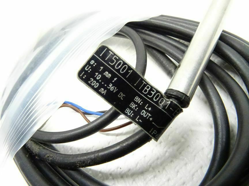 IFM IT5001 Inductive Proximity Switch New