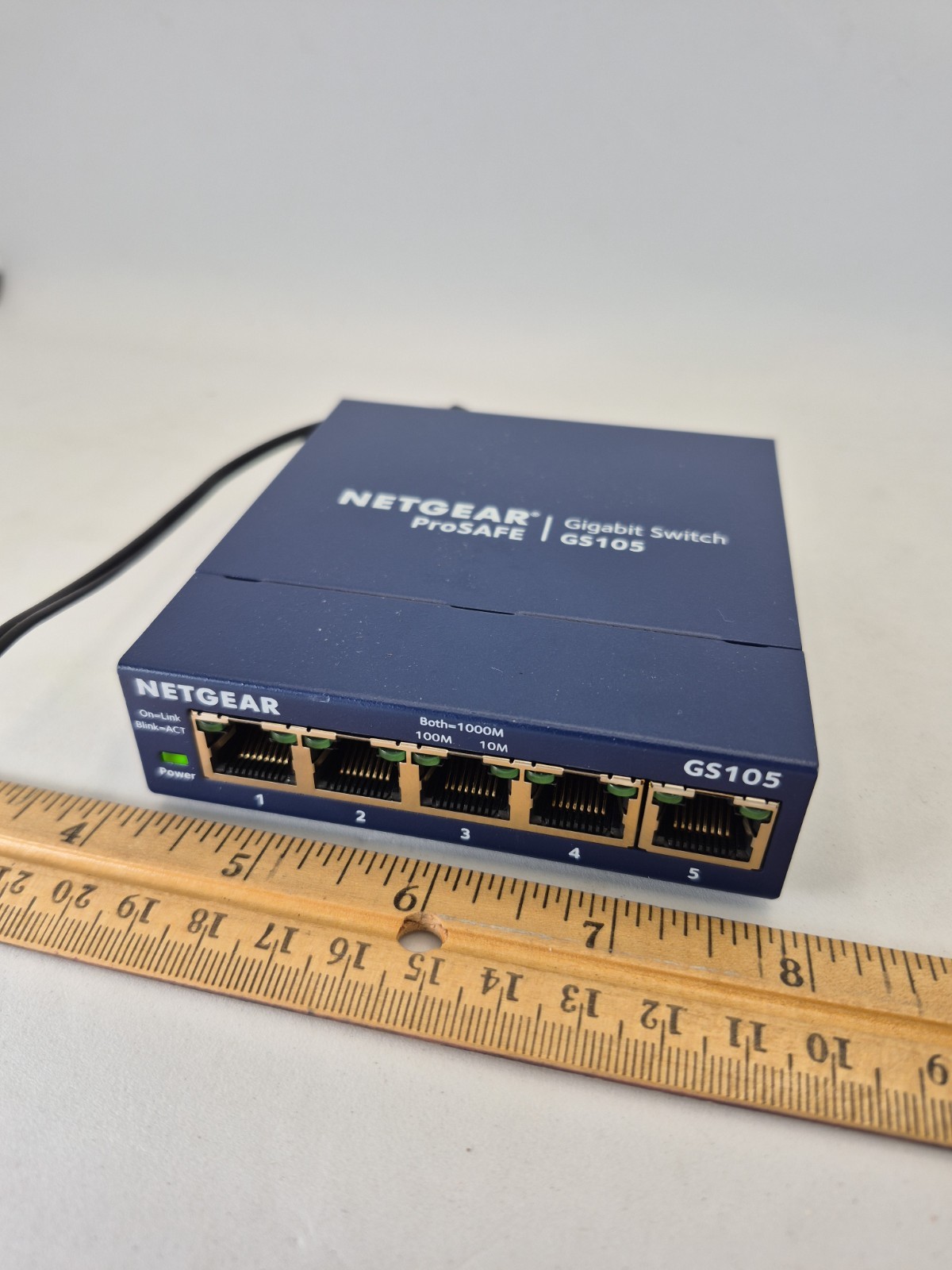 NETGEAR GS105 5-Port Gigabit Ethernet Switch with Power Adapter