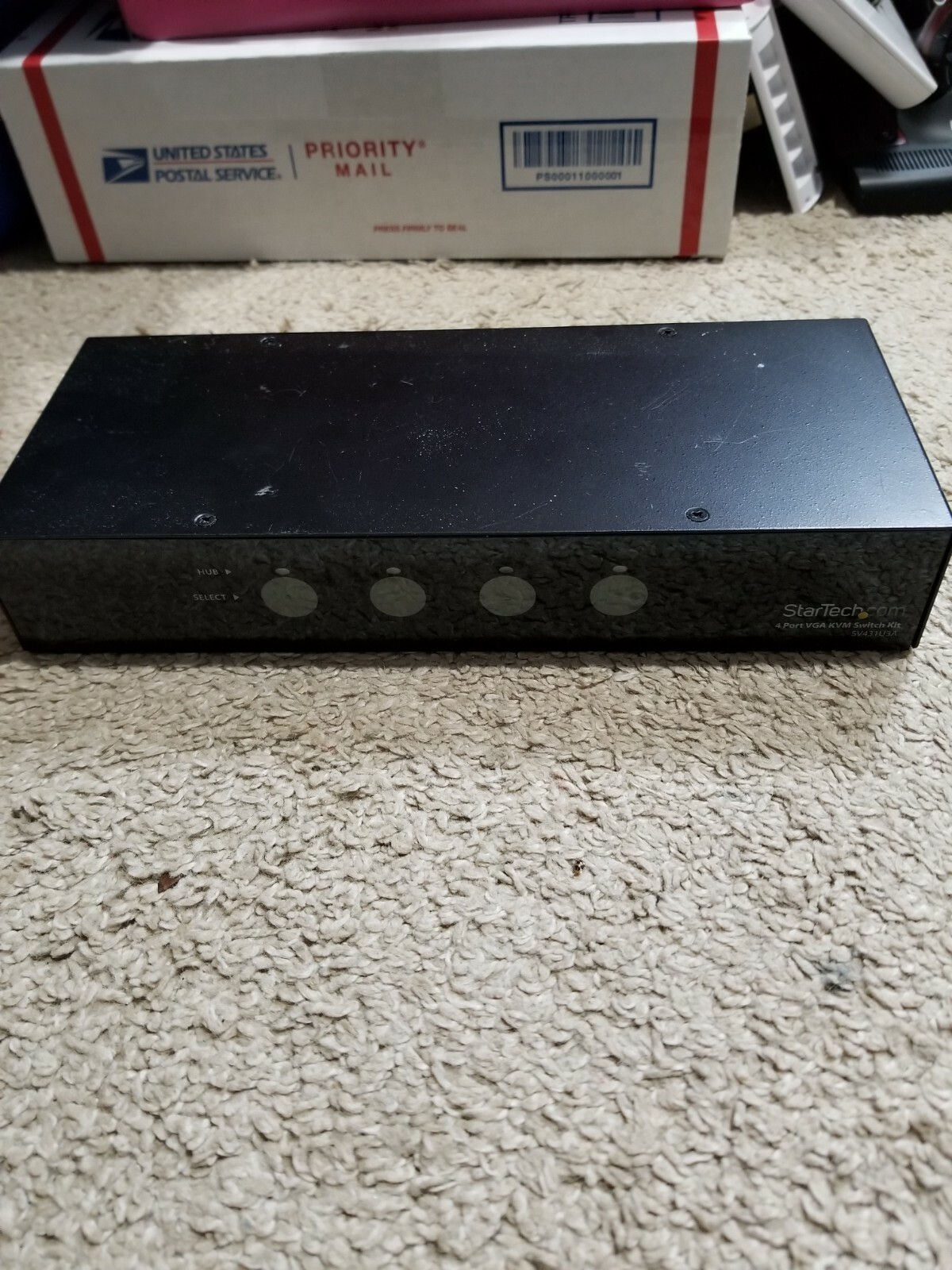 Startech 4 Port VGA KVM  Switch Kit Model SV431U3A - Untested