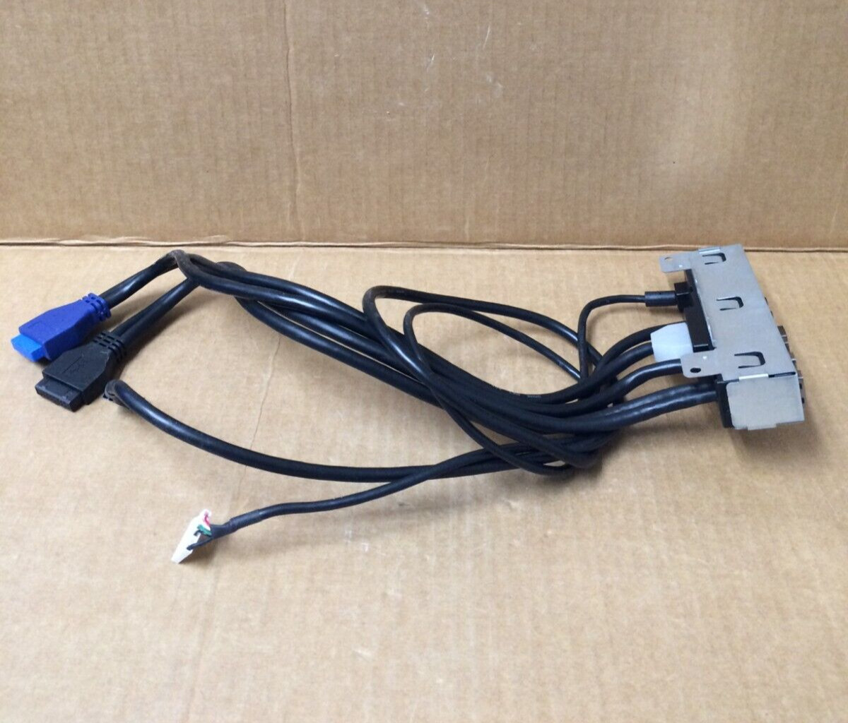 Dell XPS 8930 Front Panel Audio USB/C Card Reader Board with Cable 0CDW5 00CDW5