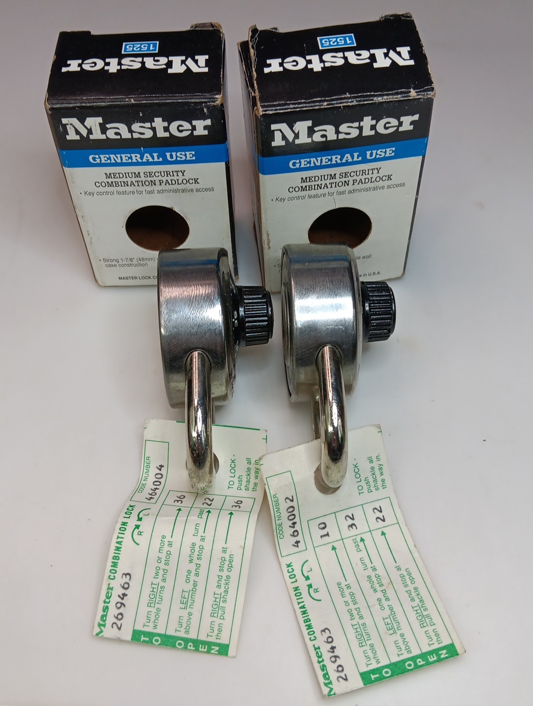 2 Master Lock Medium Security/General Use Combination Padlocks #1525 U.S.A. MADE