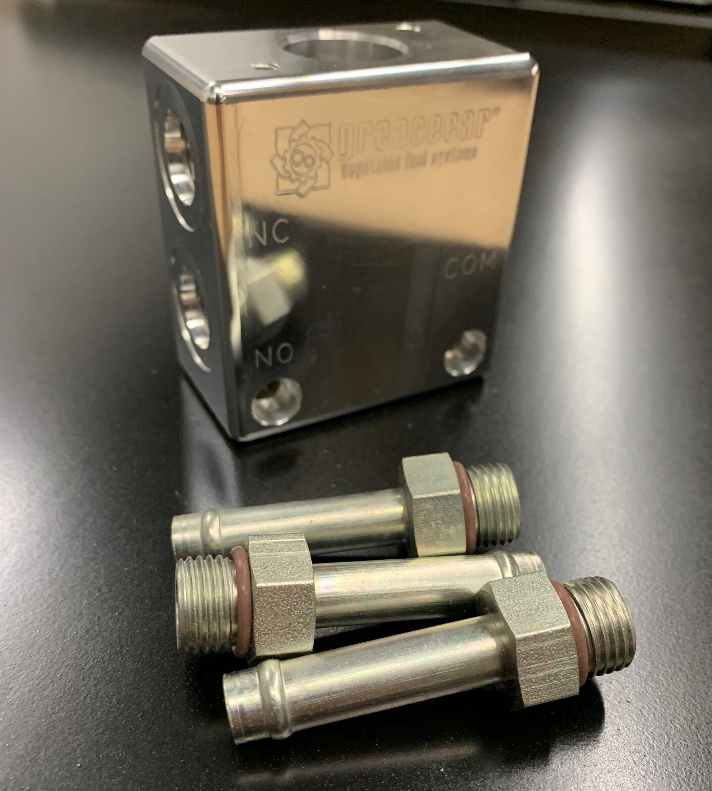 Greasecar SV-98 3-port fuel solenoid valve body diesel, biodiesel, vegetable oil