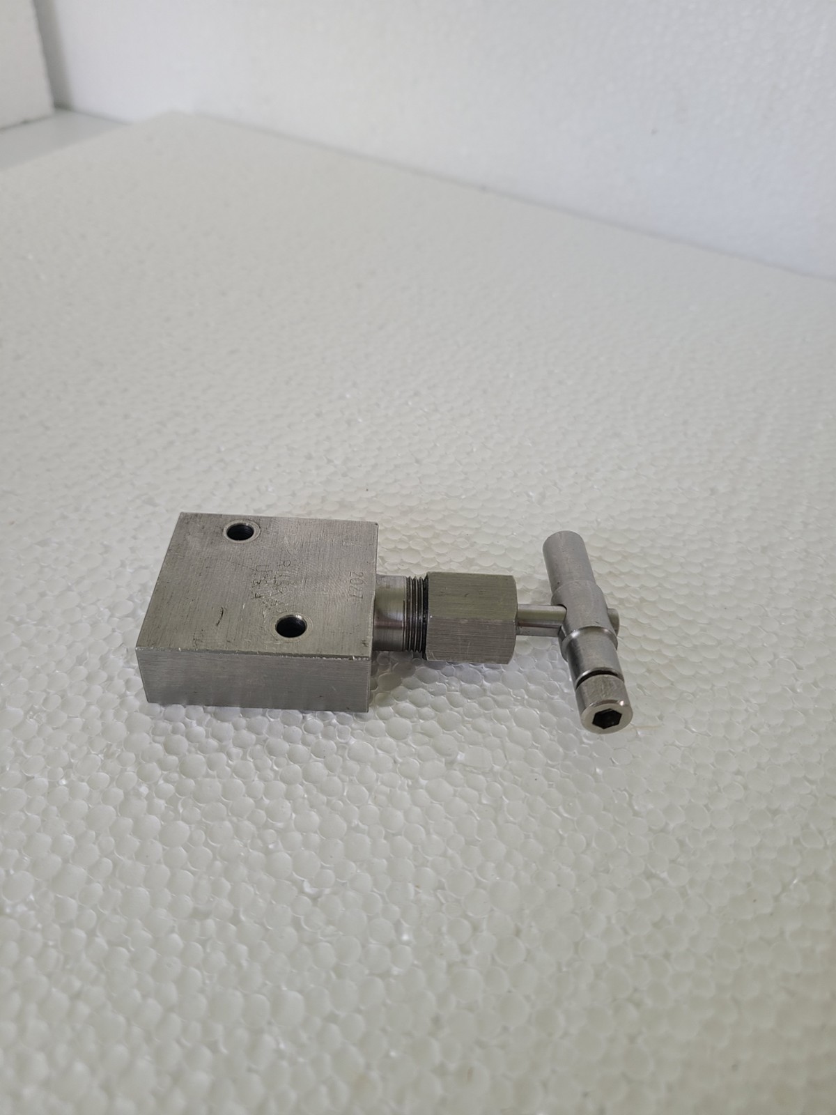 Ruska 2027 1/8" NPT 2-WAY Valve
