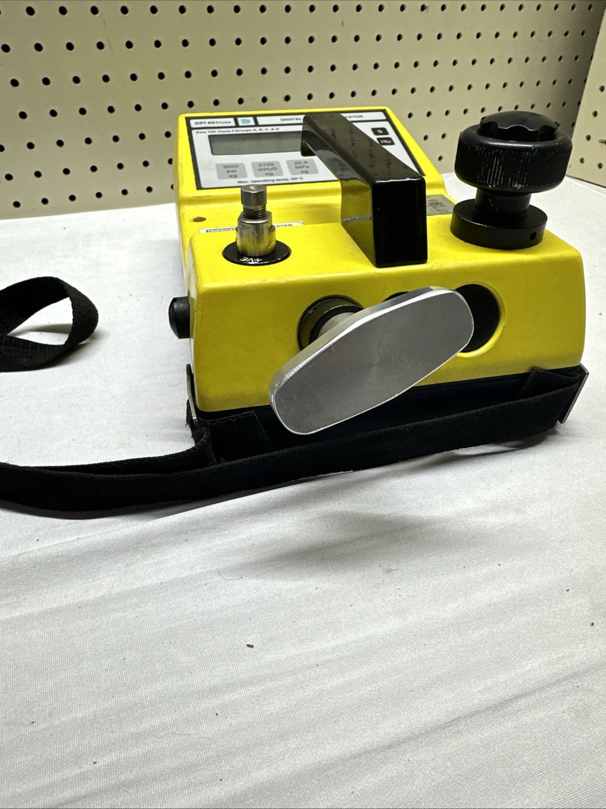 DRUCK~ DIGITAL PRESSURE INDICATOR ~ dpi 601/csa ~ UNTESTED