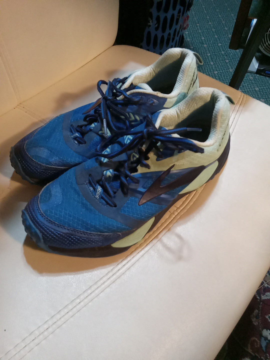Brooks Cascadia 12 Navy Blue / Aqua Size 10.5