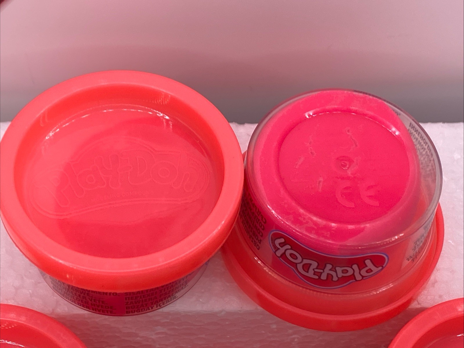 Hasbro Play-Doh (25) 1 Ounce Containers REDDISH PINK