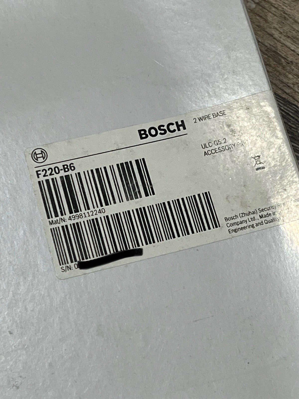 BOSCH F220-B6  2-Wire Mounting Base NEW (6BLU213)