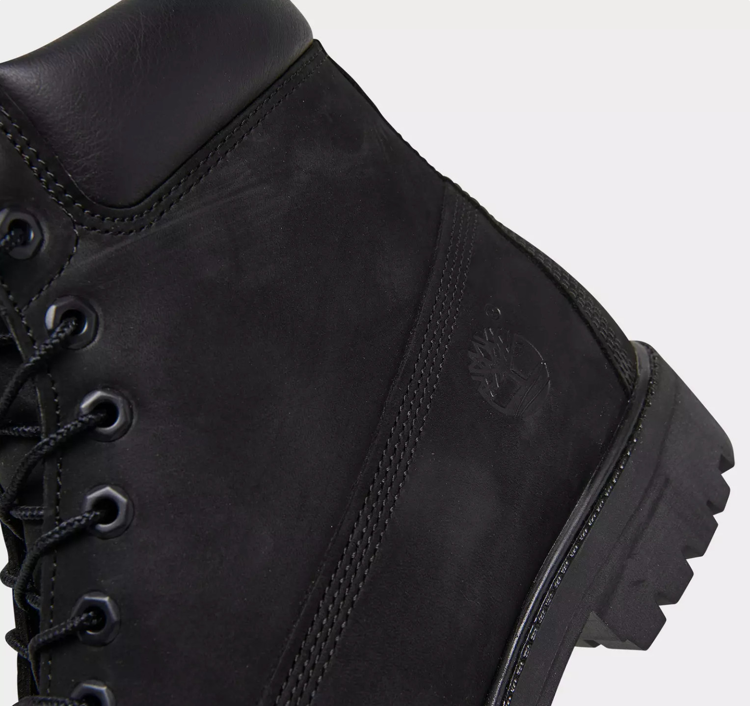 Timberland 6" Boot Black Nubuck Premium- Size 7