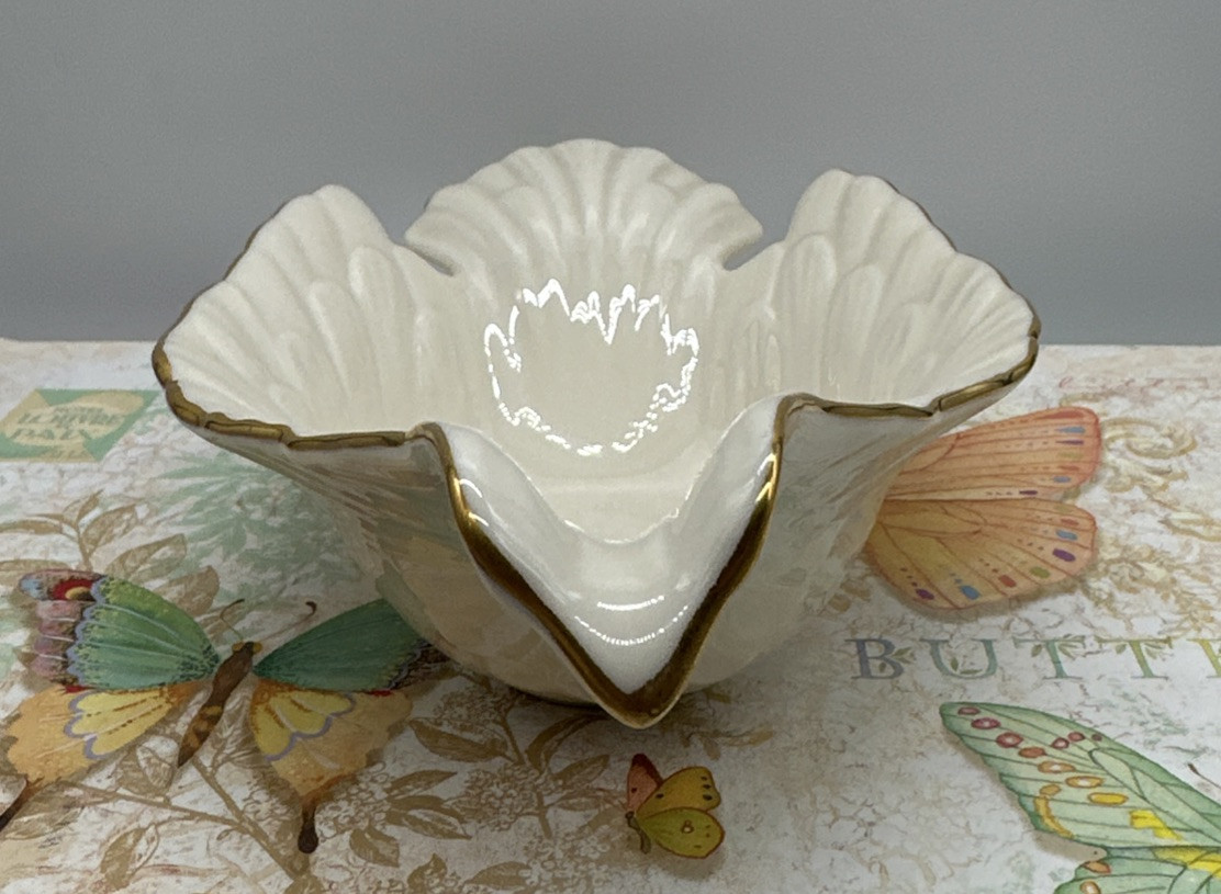 Lenox Bone China Dove Candy Nut Dish 8" Vintage Ivory 24K Gold Trim