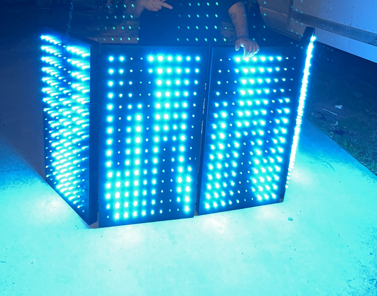 DJ BOOTH OVER 600 PIXEL LIGHTS