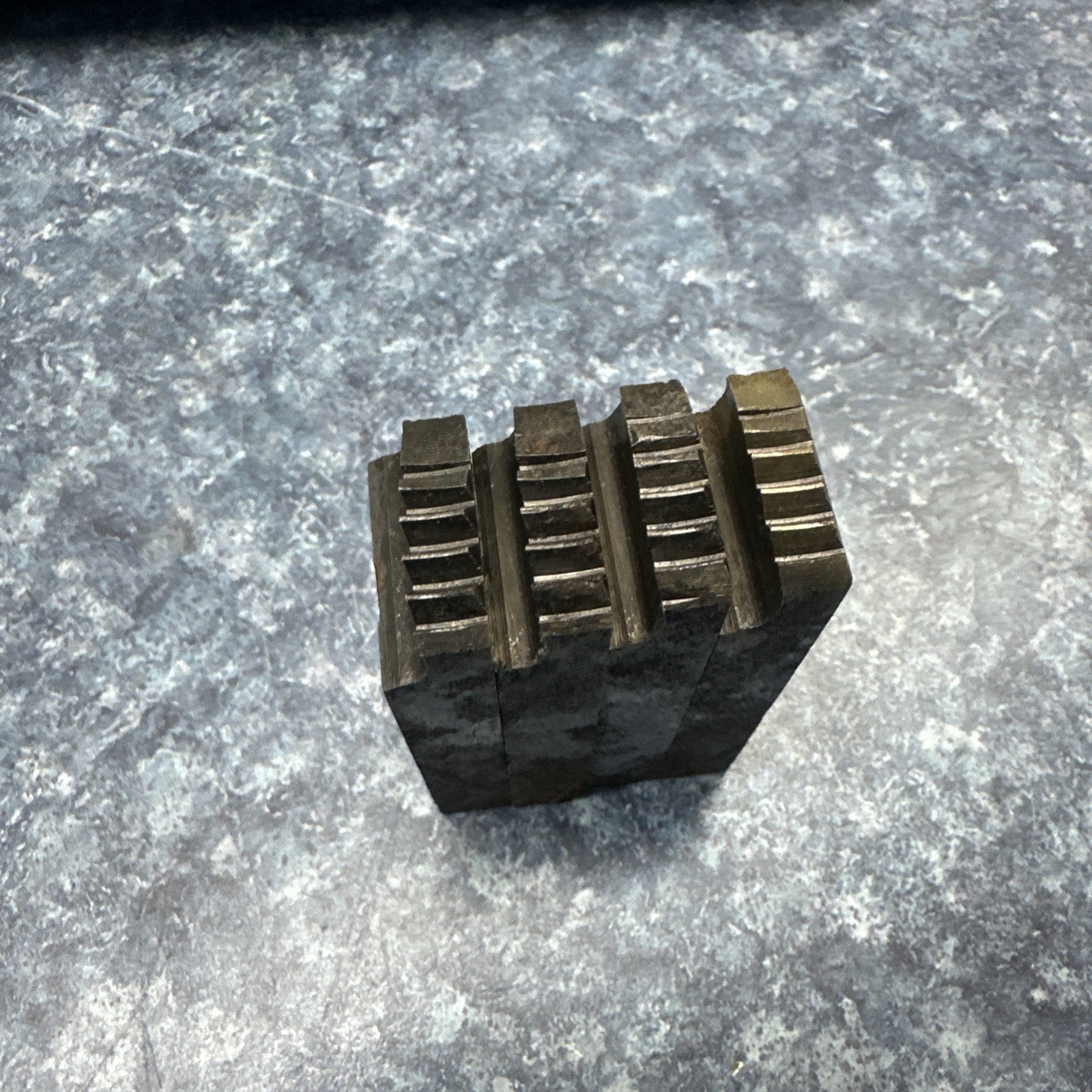 Oster 1-1/4” NC Series 300 Bolt Dies Unused