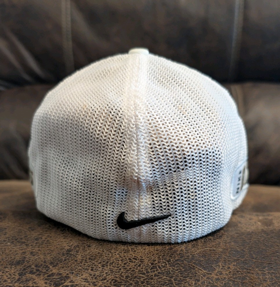 Nike Golf White Hat Cap Flex Fit VRS RZN Large