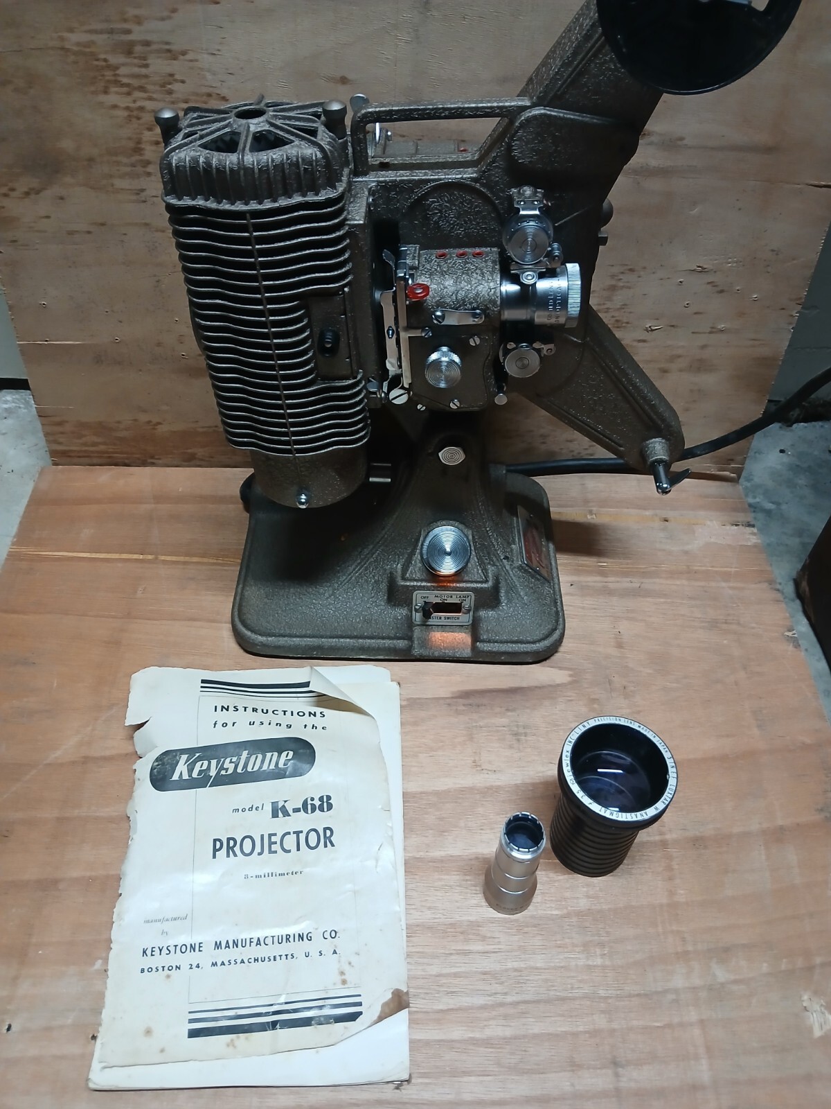 *LNC* Vintage 1950's Keystone K-68 8mm Projector