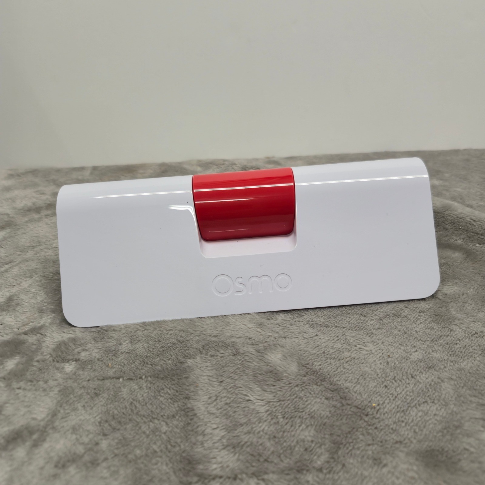 Osmo Base for iPad with Red Reflector Model 810-00044 White Replacement Part