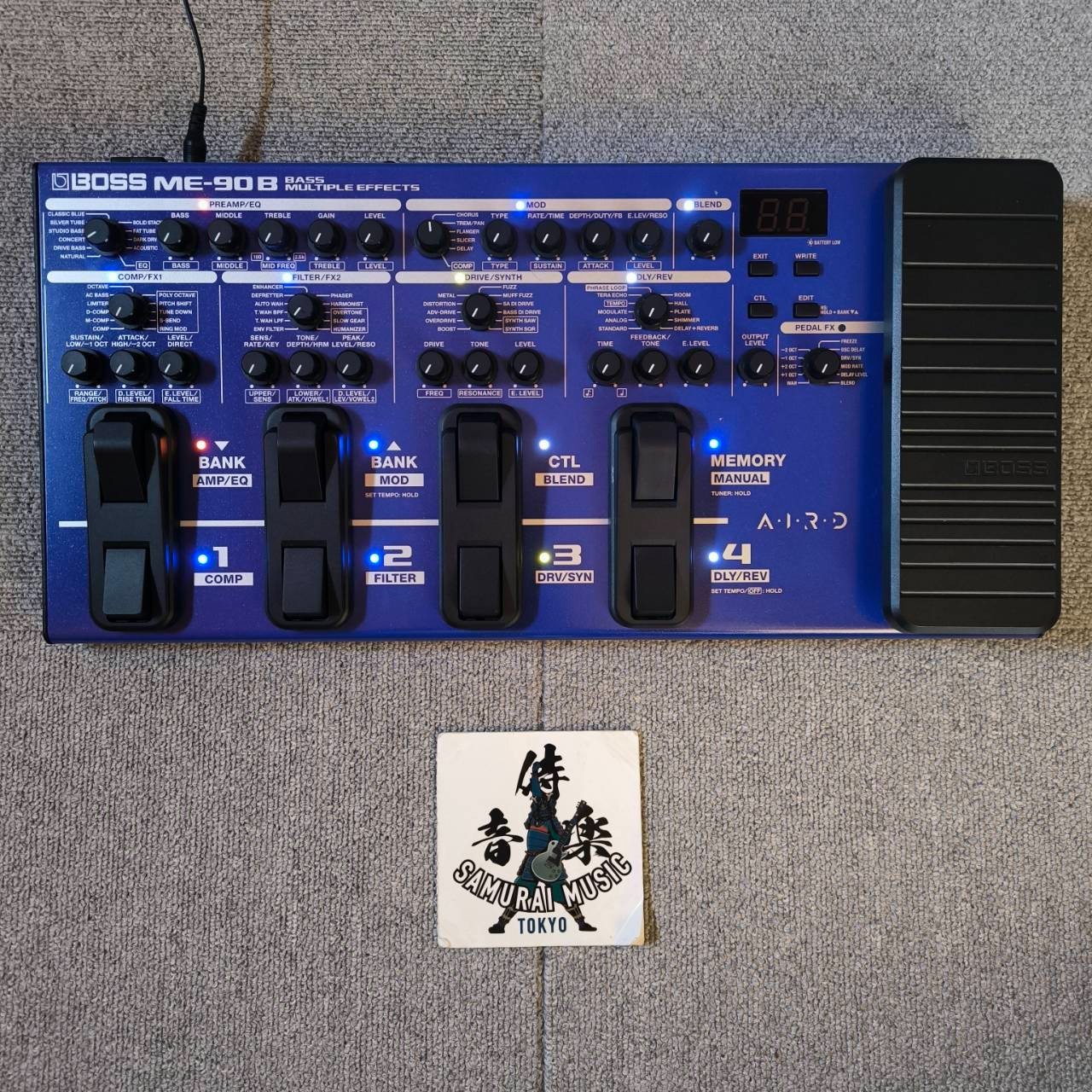 BOSS ME-90B Bass Multi-Effects 8 Multi-Function Foots witches Processor Adapter