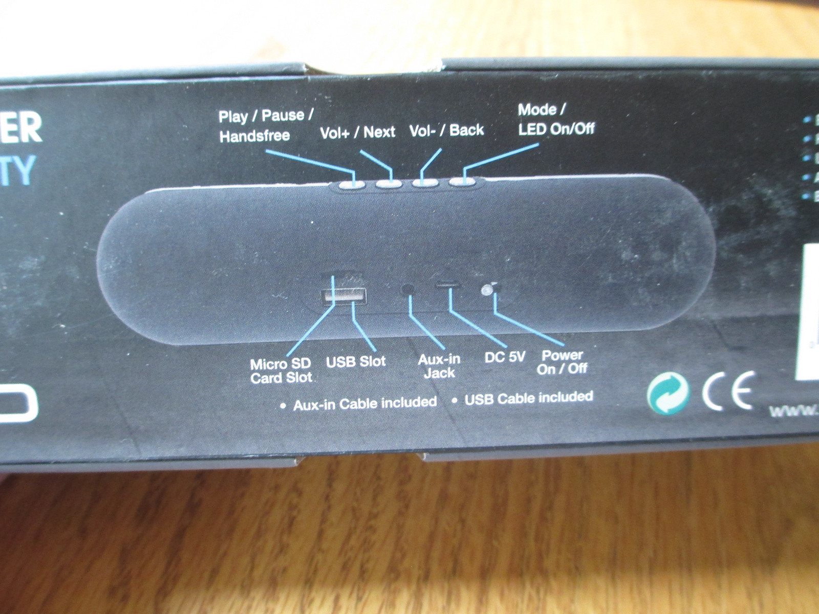 WOO MOBILITY BLUETOOTH WIRELESS SPEAKER - CHARGABLE