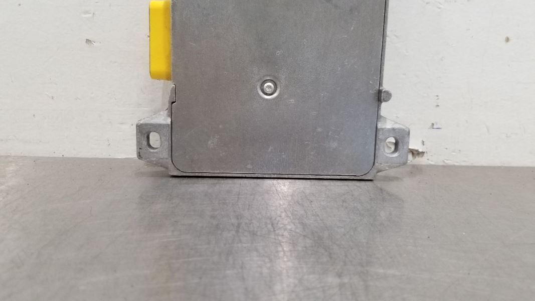 95 CHEVY IMPALA SS SRS BAG CONTROL MODULE 16208131