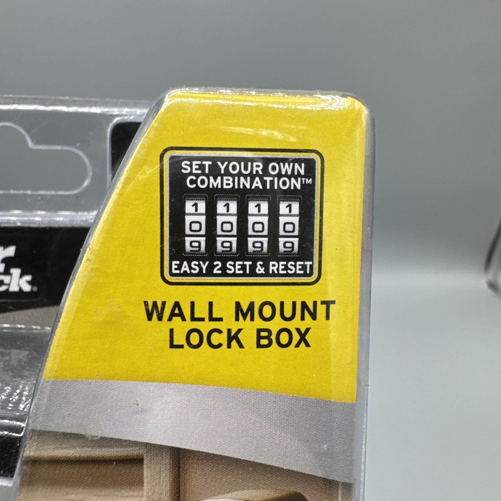 ​Master Lock 5401D Wall Mount Key Safe Lock Box 5-Key Capacity Resettable NEW