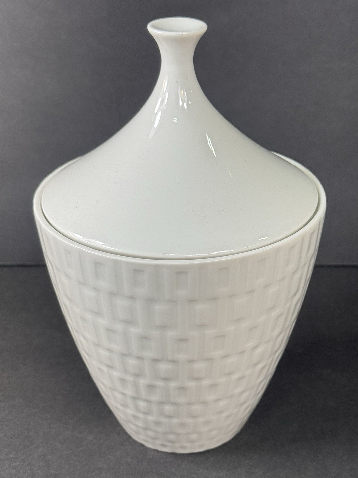 Heinrich Bavaria White Porcelain Lidded Trinket Jar  MCM Geometric Texture