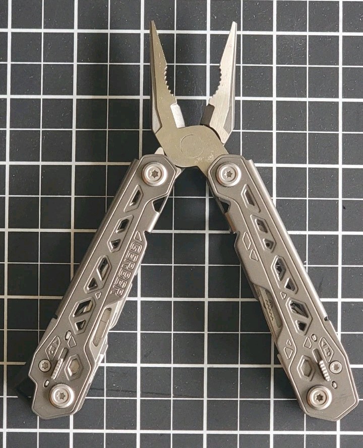 Gerber (2x) Truss Multi-Tool - Silver