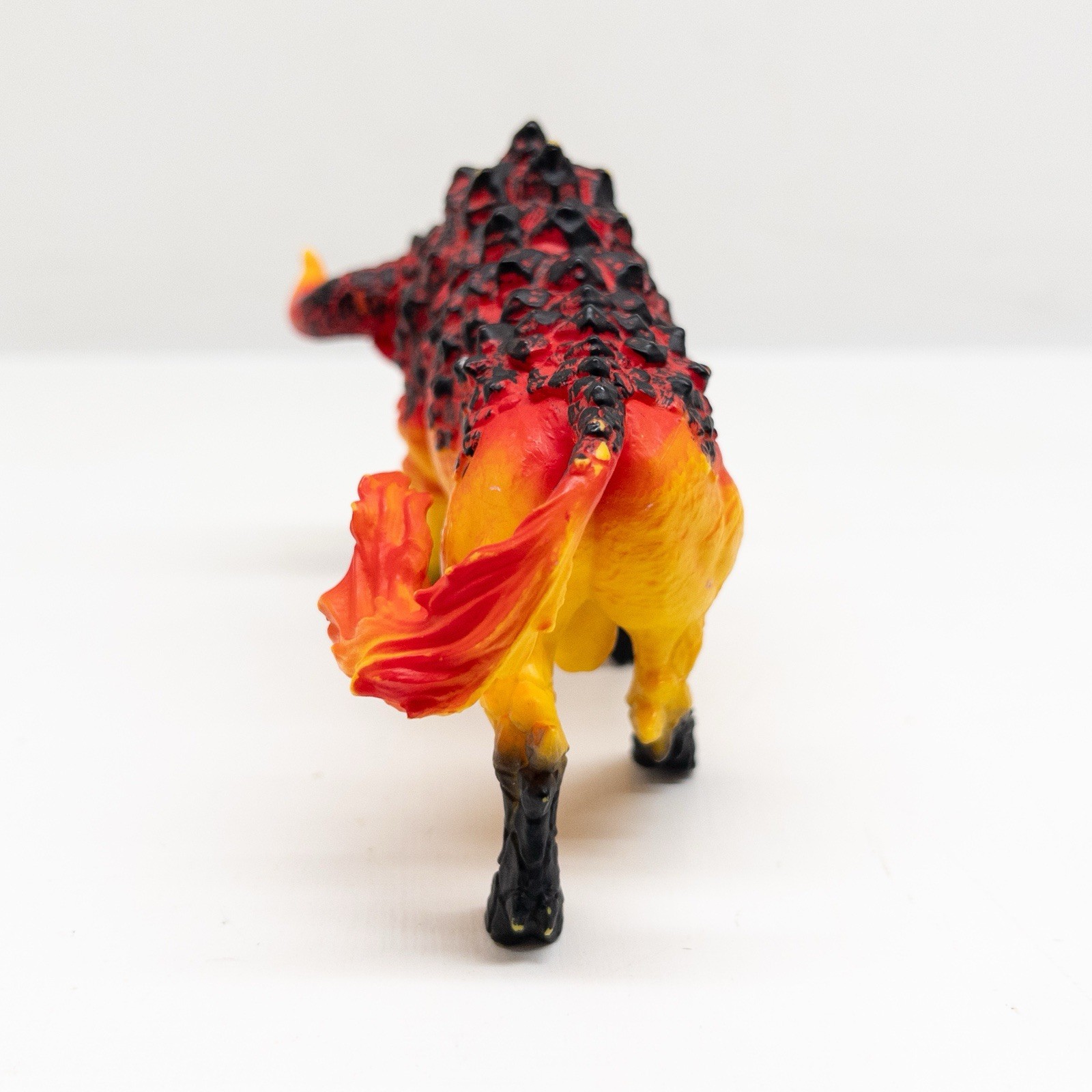 Schleich #42493 Eldrador Creatures FIRE BULL Figure