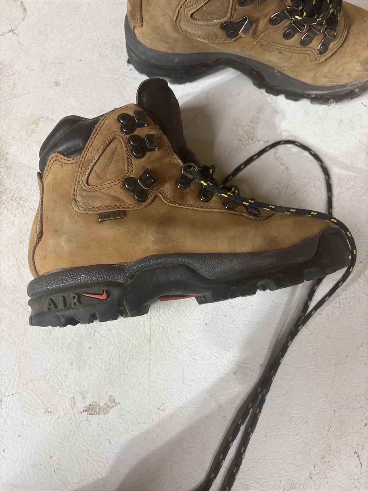 Nike Size 5 Hiking Boots