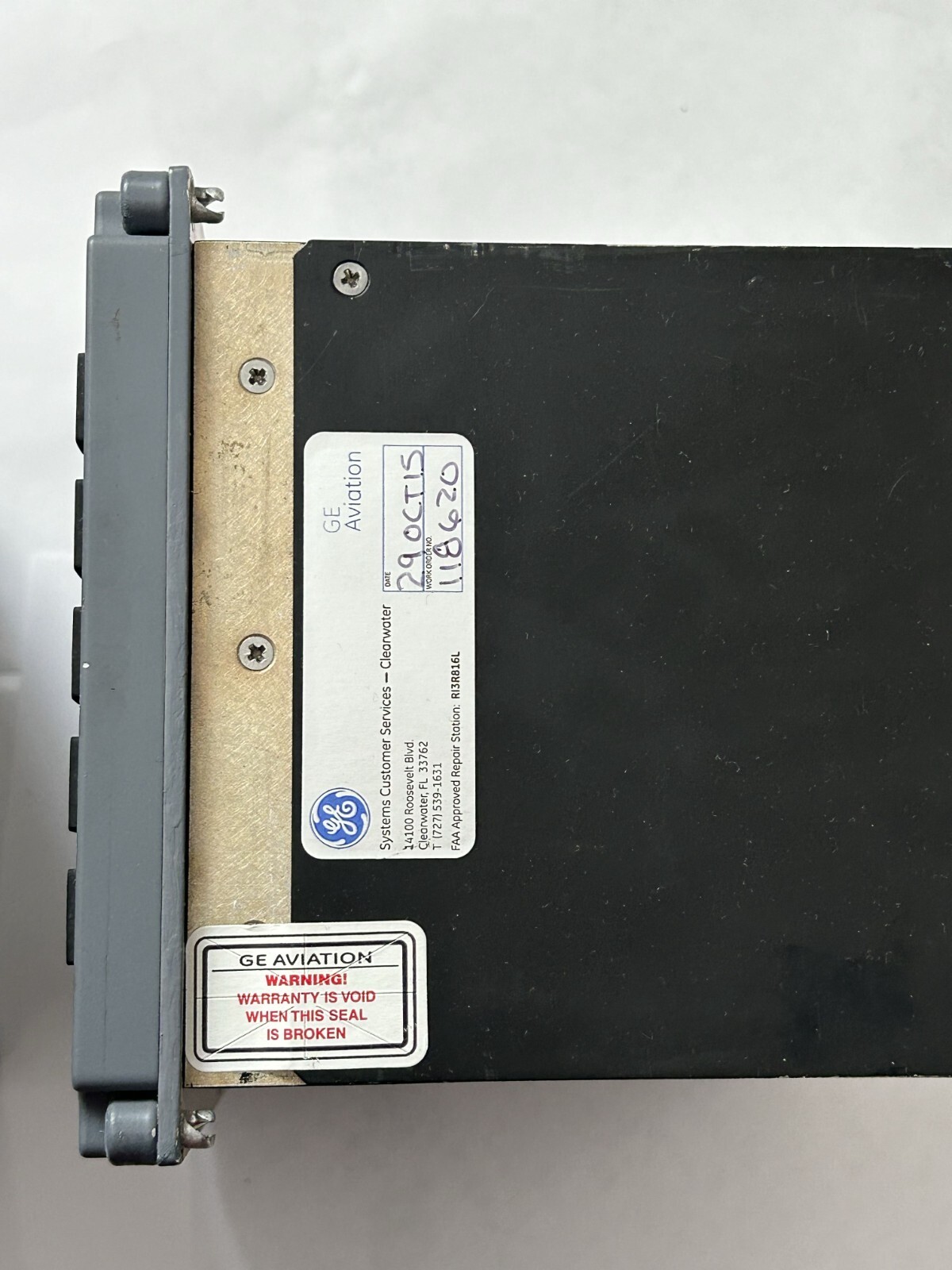 Honeywell CD-820 Flight Management System(FMS)