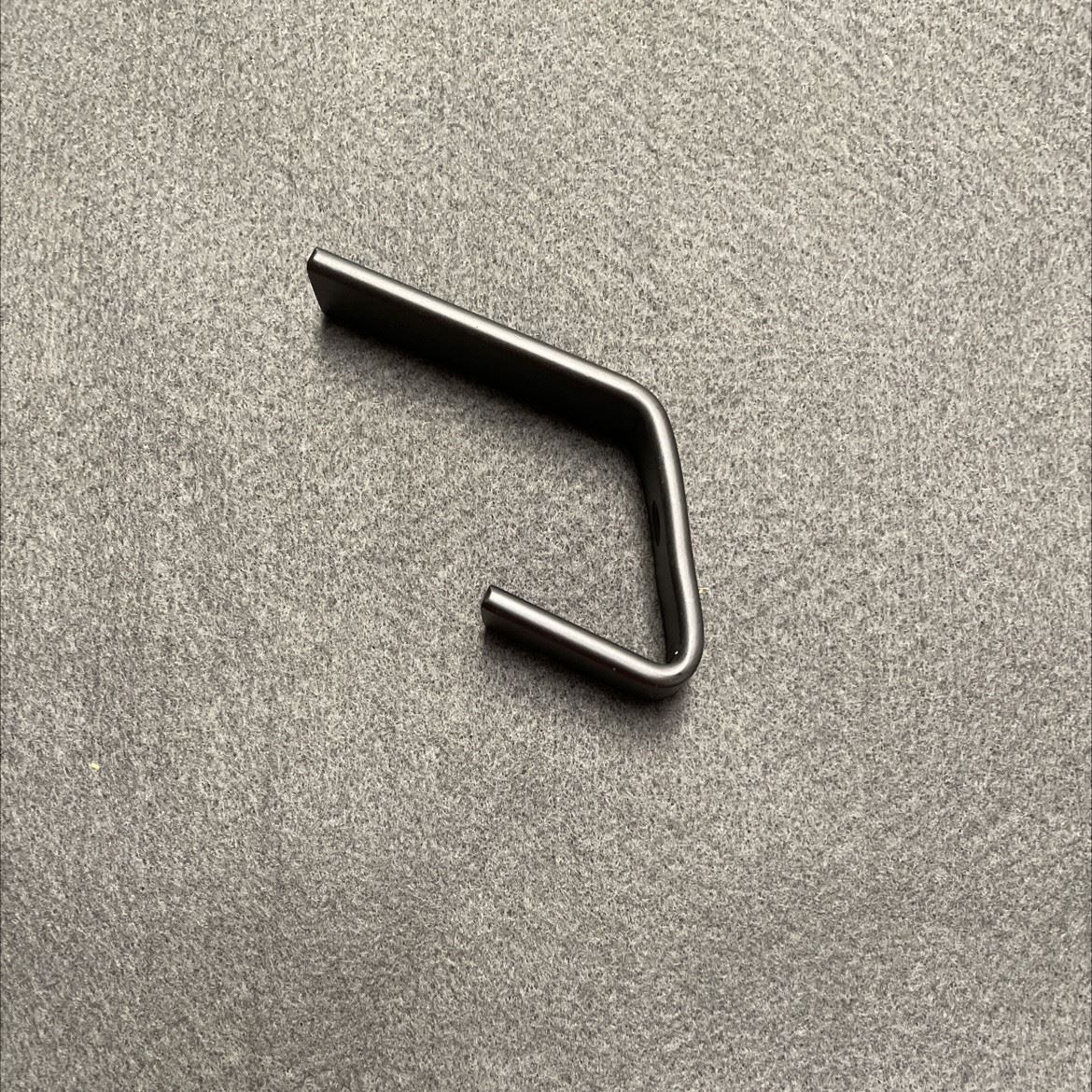 Flat Steel Hook with Nib Black
